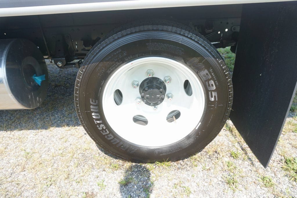 New 2024 Chevrolet Low Cab Forward 4500 XD RWD image 15