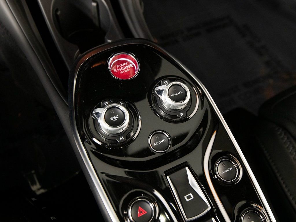 Used 2025 McLaren GTS image 22