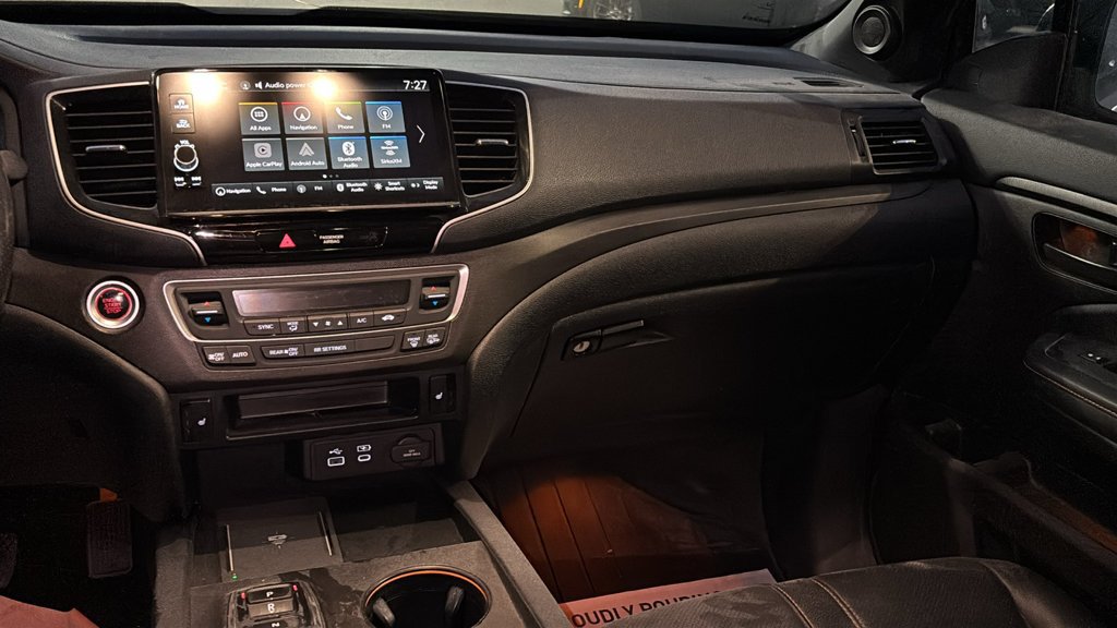 Used 2025 Honda Ridgeline TrailSport image 9