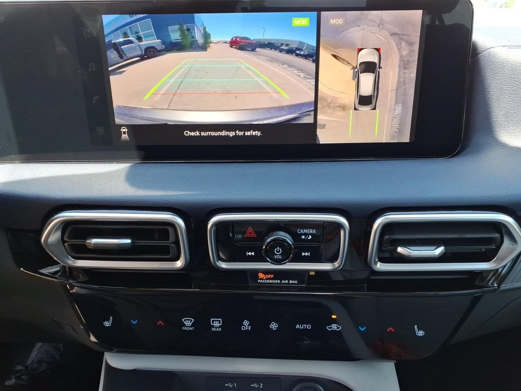 New 2026 Nissan Sentra SL w/ Floor Mat Package FWD image 22
