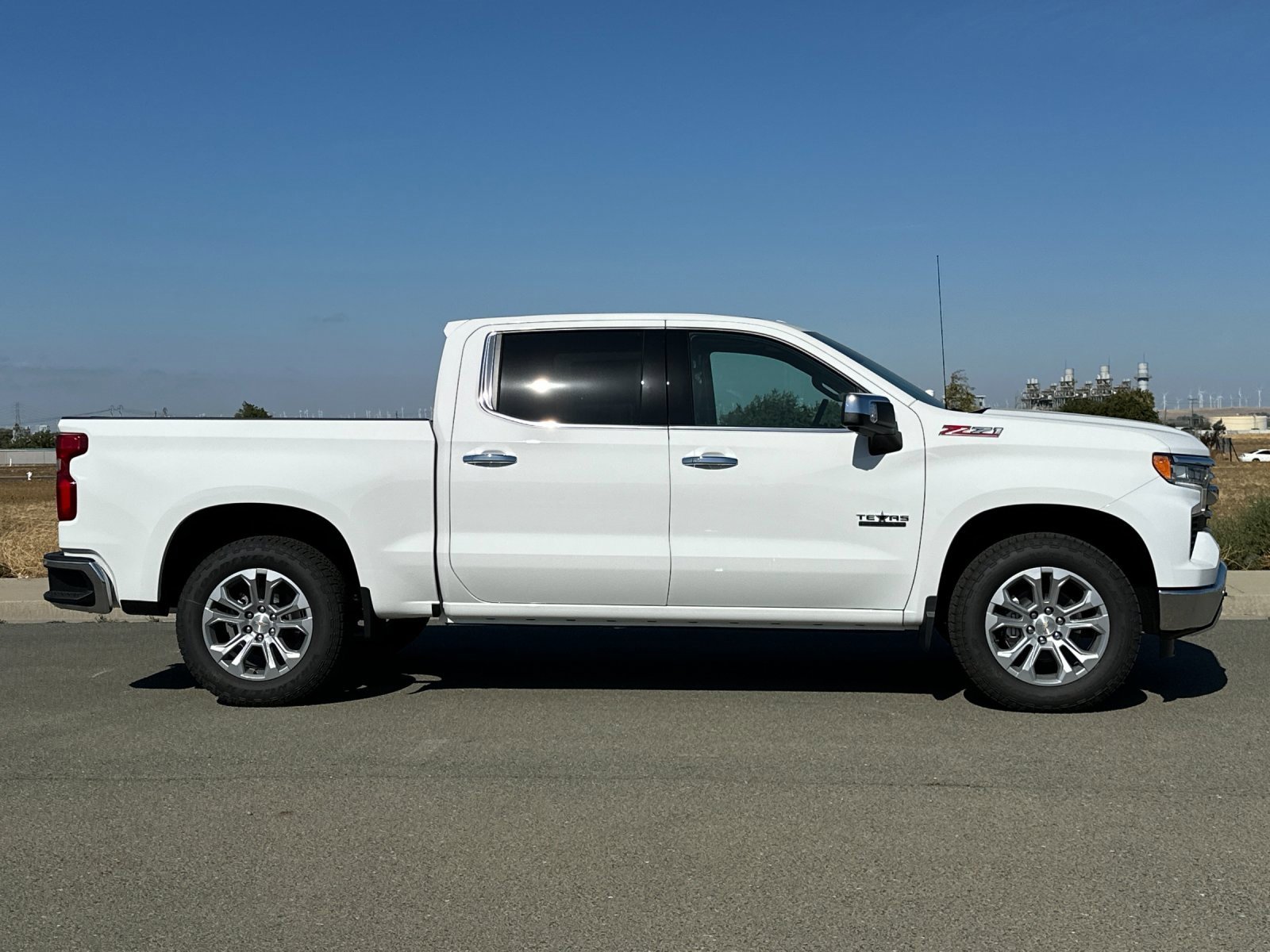 New 2026 Chevrolet Silverado 1500 LTZ image 3