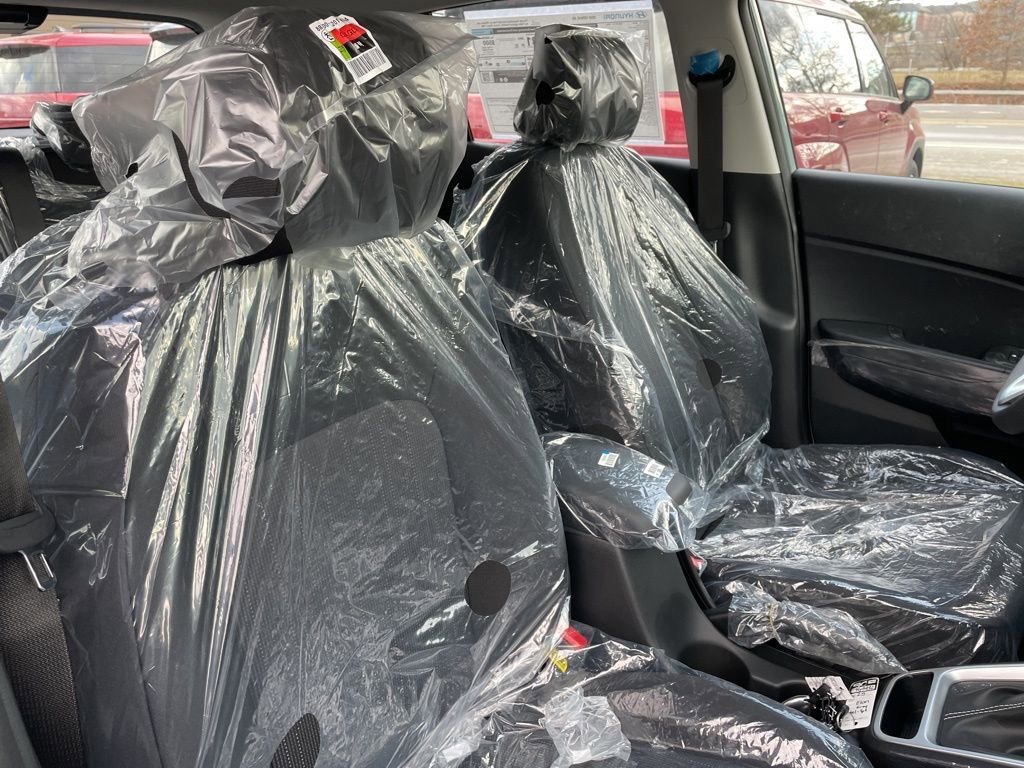 New 2026 Hyundai Venue SE image 10