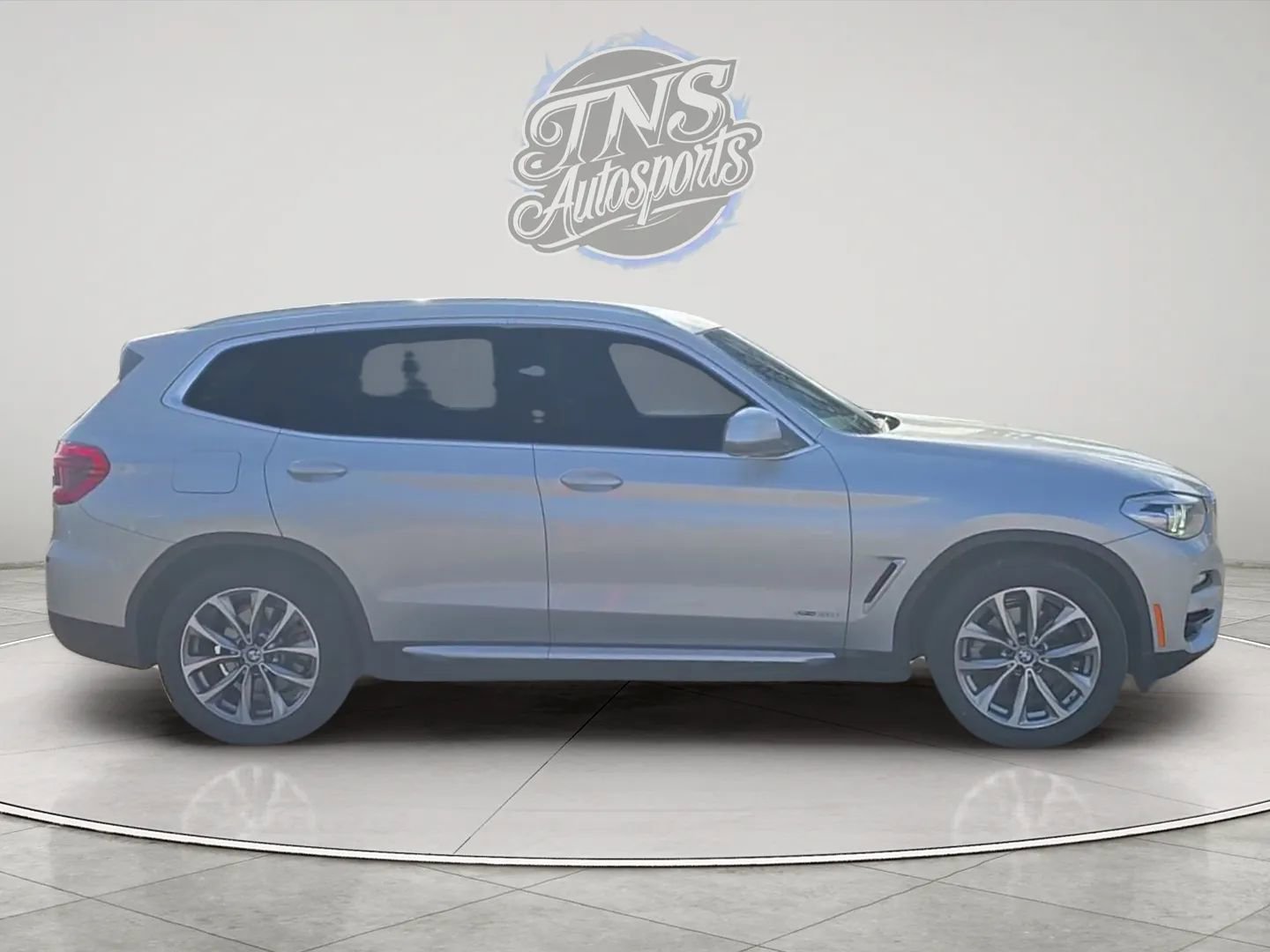 Used 2018 BMW X3 xDrive30i w/ Premium Package image 7