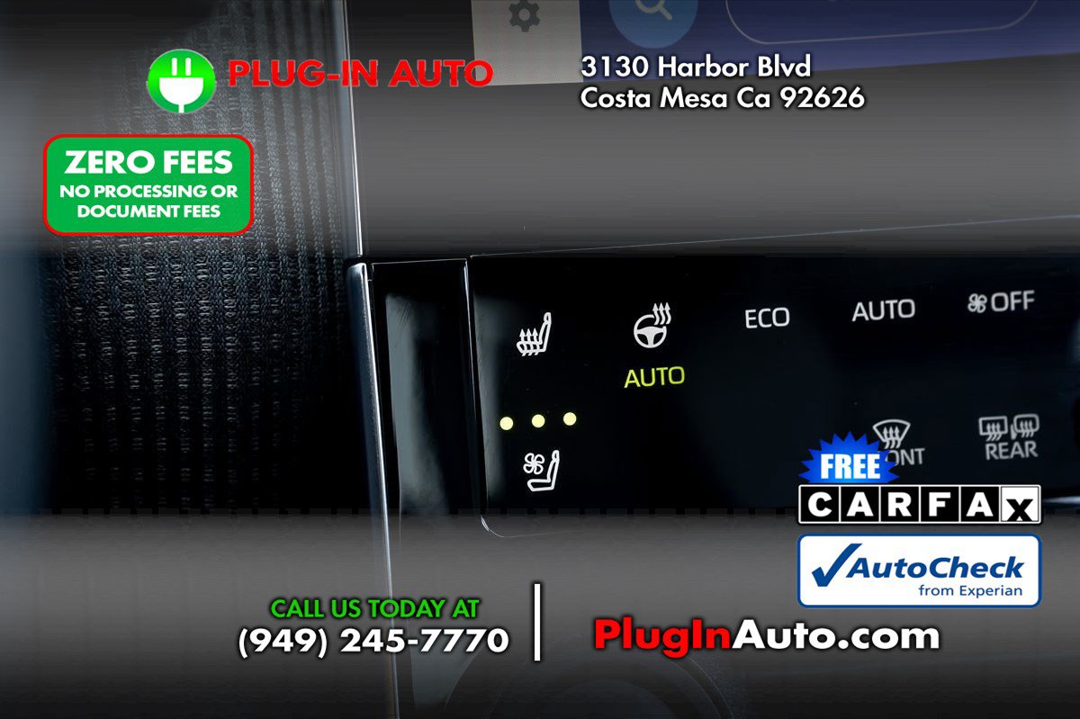 Used 2023 Subaru Solterra AWD image 27