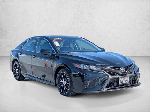 Used 2021 Toyota Camry SE w/ Carpet Mat Package (TMS) FWD image 3