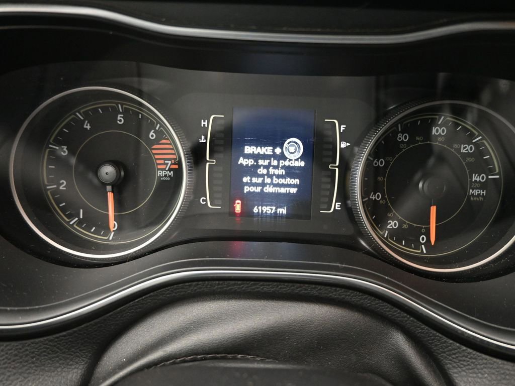 Used 2019 Jeep Cherokee Latitude Plus w/ Cold Weather Group image 12