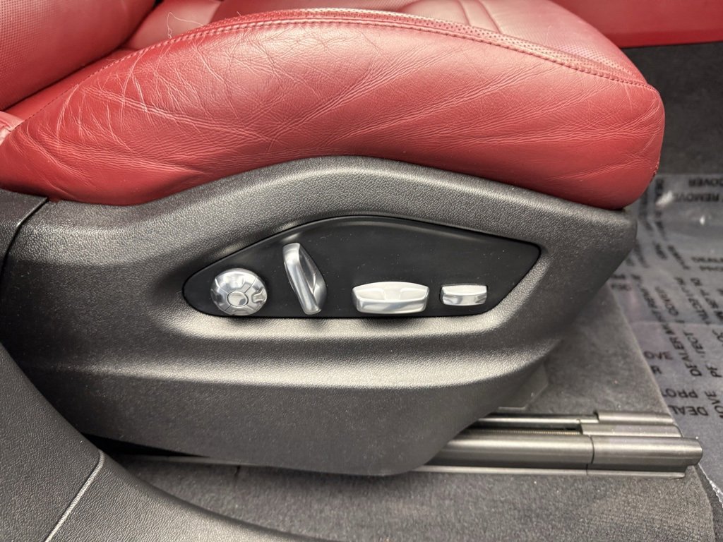 Used 2019 Porsche Cayenne S image 53