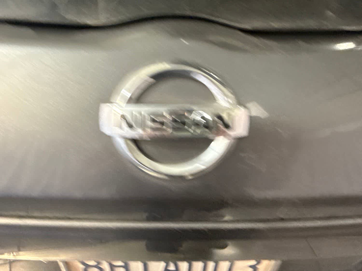 Used 2018 Nissan Kicks SR w/ Exterior Package FWD image 12