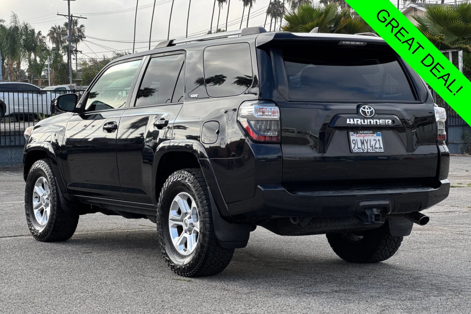 Certified 2019 Toyota 4Runner SR5 Premium AWD/4WD image 6