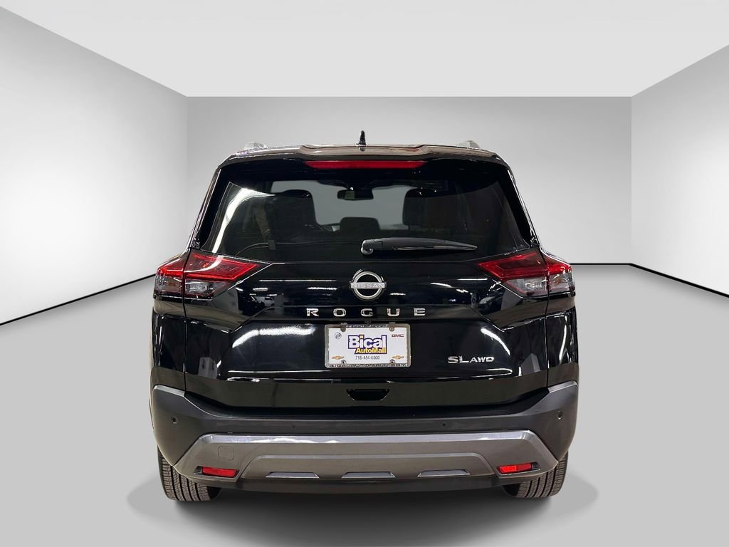 Used 2023 Nissan Rogue SL image 4