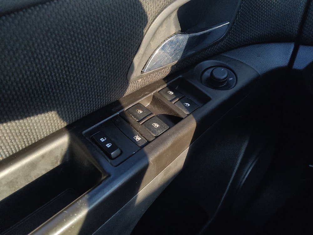 Used 2016 Chevrolet Cruze LT FWD image 27