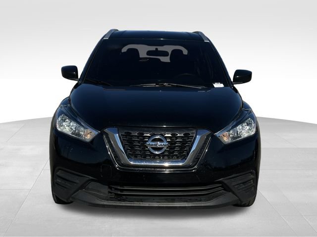 Used 2019 Nissan Kicks S image 8