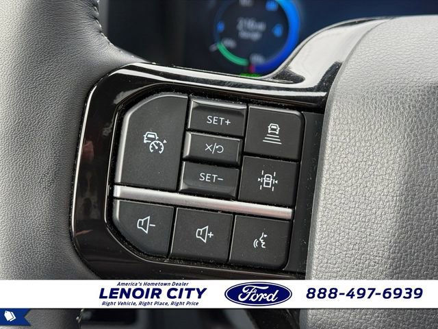 Used 2025 Ford F150 Lightning Platinum image 20