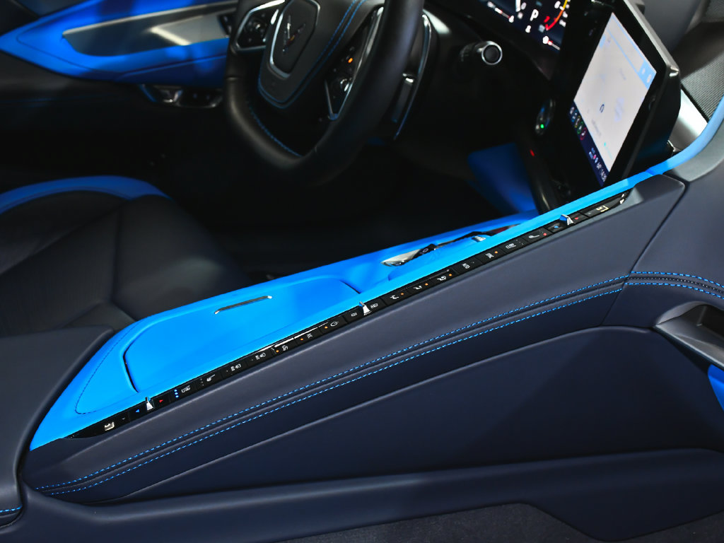 Used 2023 Chevrolet Corvette Stingray Premium Cpe w/ Body-Color Dual Roof Package RWD image 55