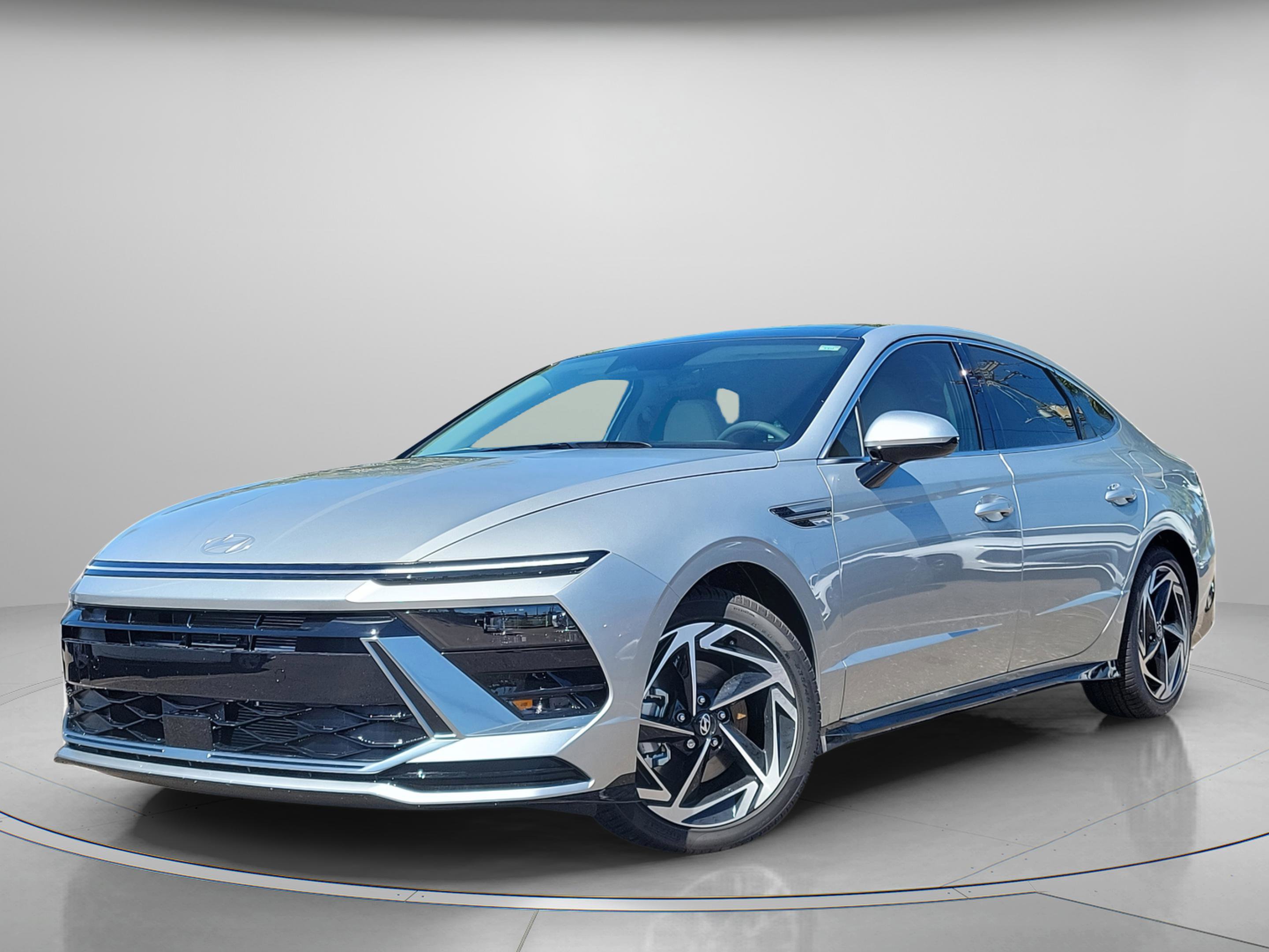 New 2025 Hyundai Sonata SEL image 2