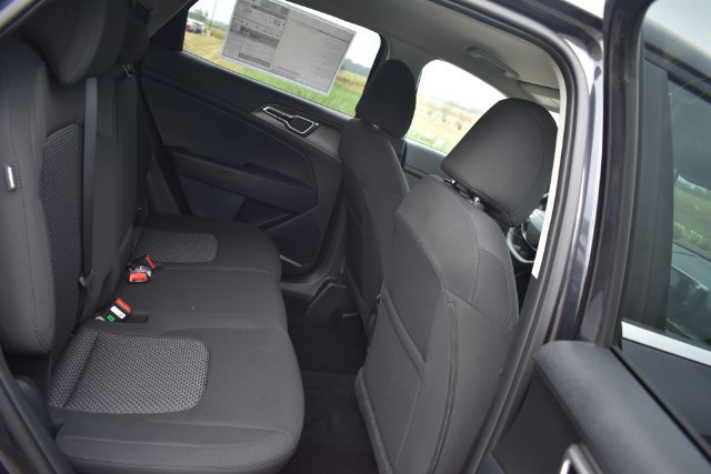 New 2026 Kia Sportage LX FWD image 14
