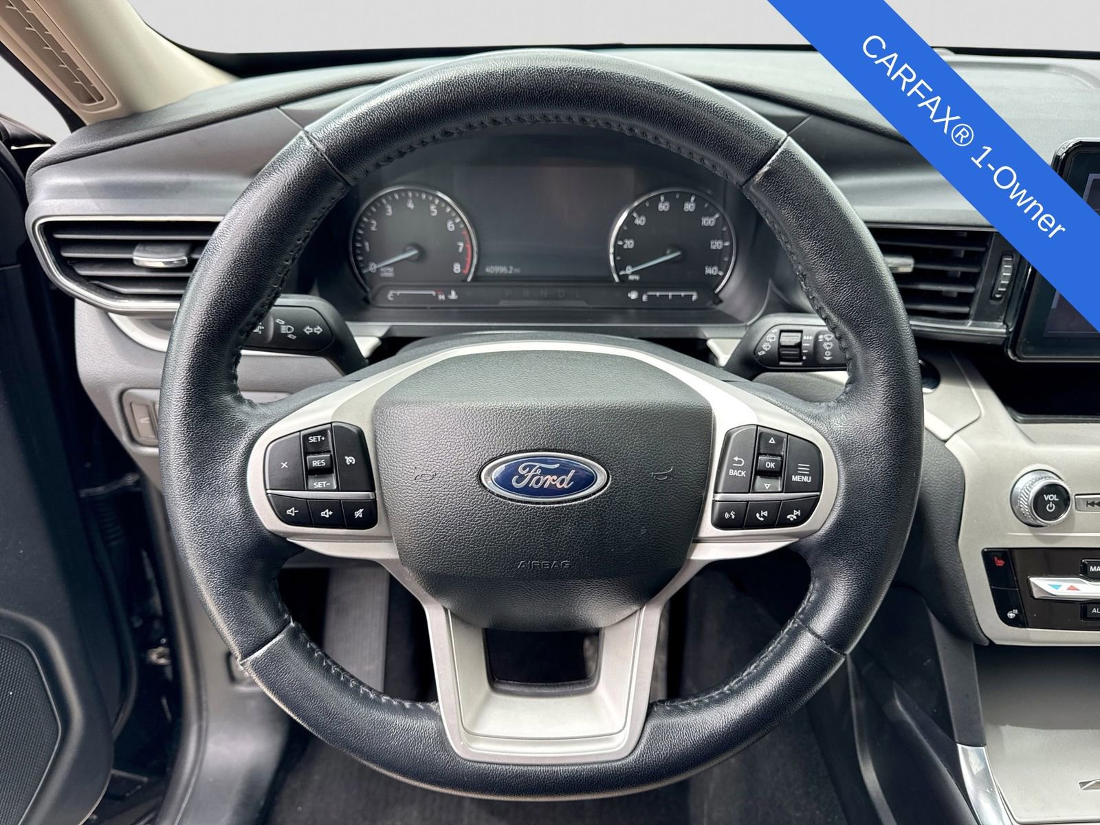 Used 2023 Ford Explorer XLT w/ Equipment Group 202A AWD/4WD image 29