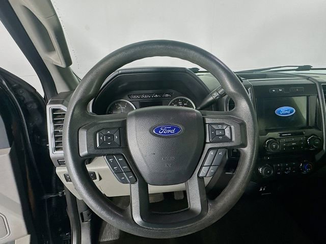 Used 2017 Ford F250 XLT w/ XLT Premium Package AWD/4WD image 11