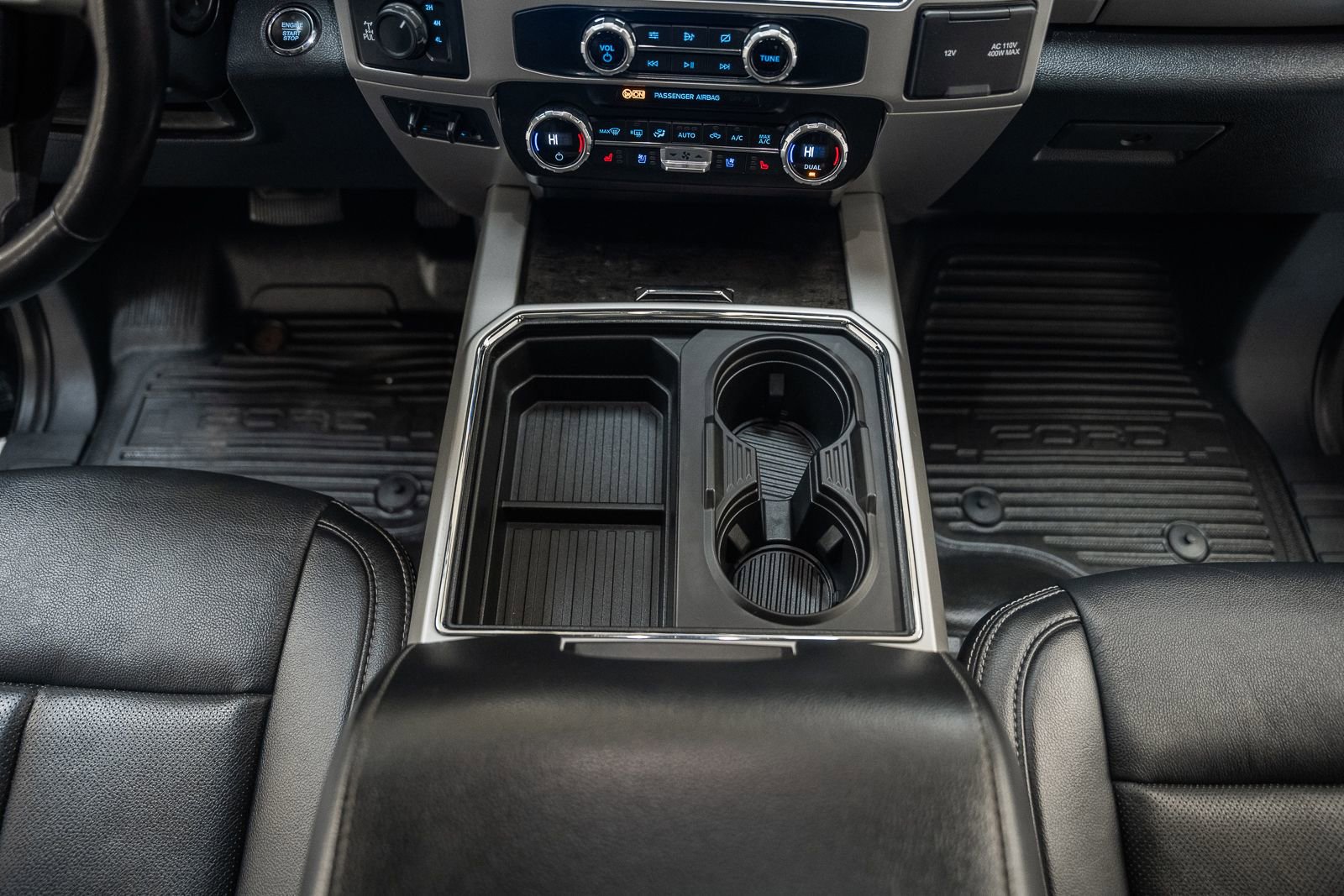 Used 2022 Ford F250 Lariat w/ Black Appearance Pkg image 38