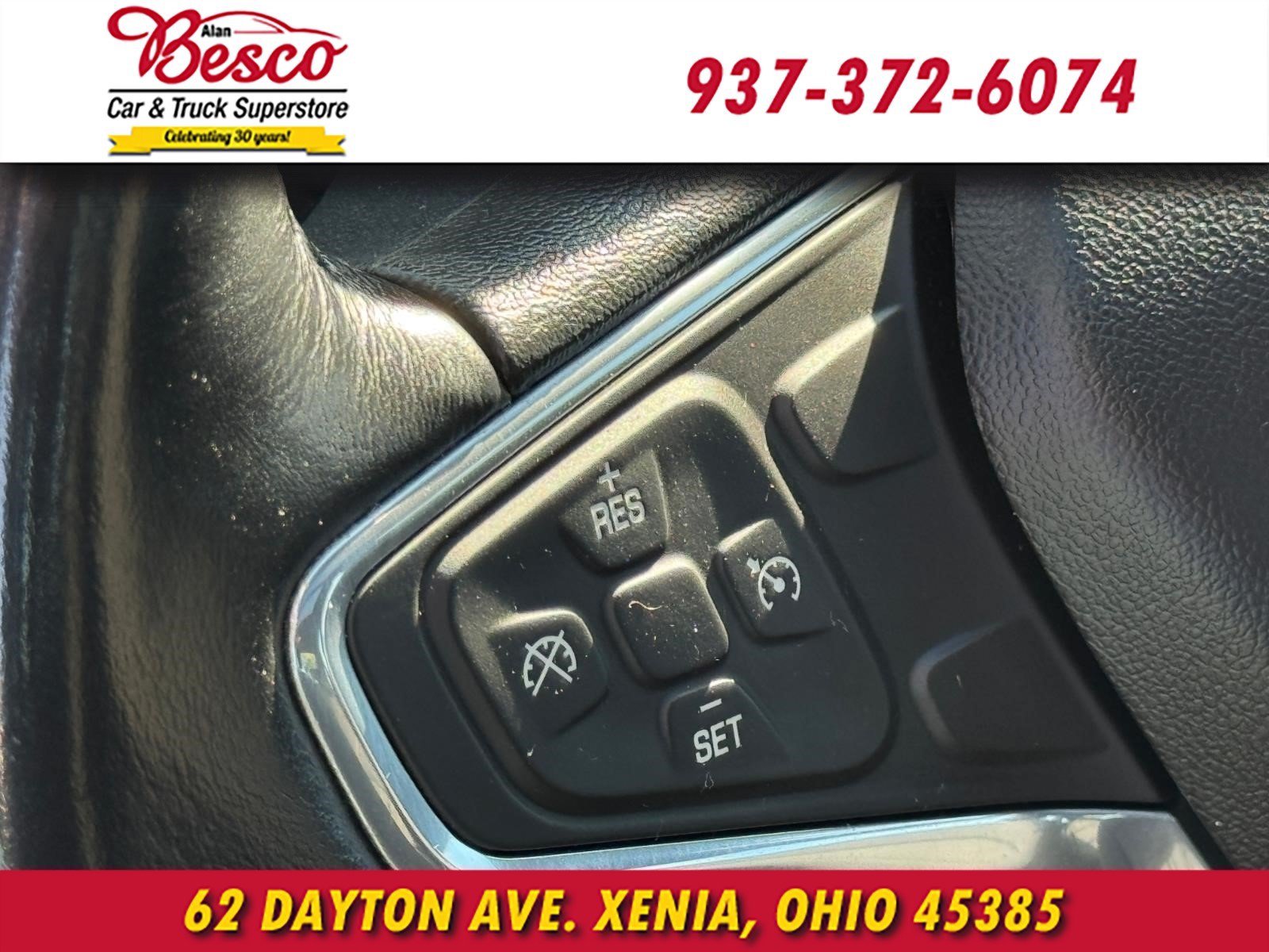 Used 2016 Chevrolet Malibu LT FWD image 12