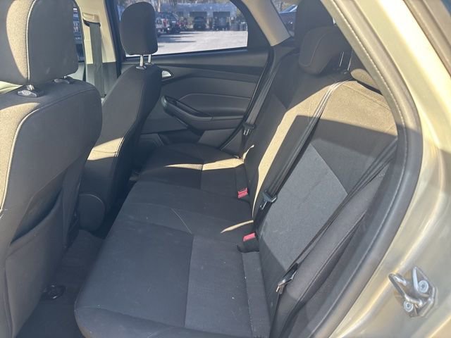 Used 2015 Ford Focus SE image 10