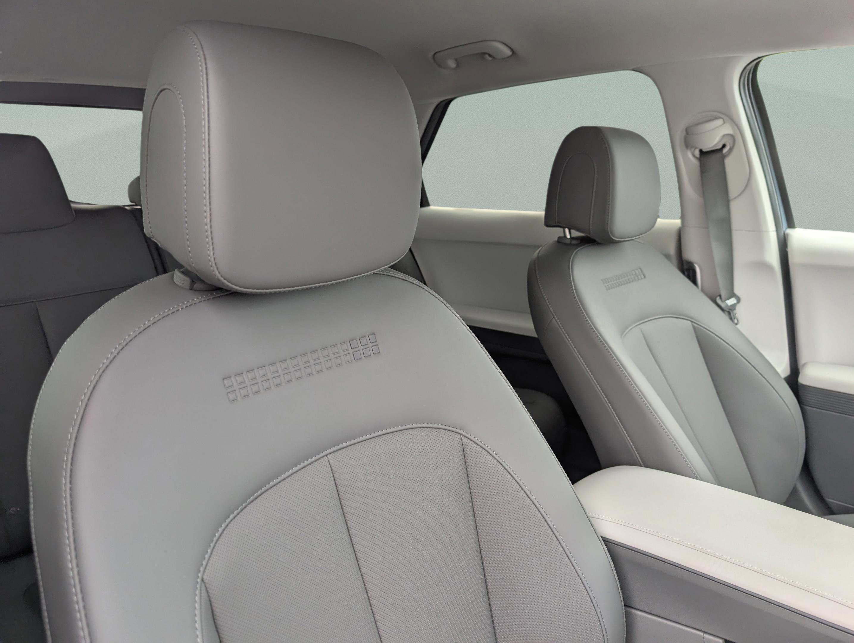 New 2025 Hyundai Ioniq 5 SEL image 21