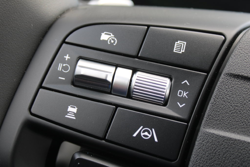 New 2027 Kia Sportage LX FWD image 25