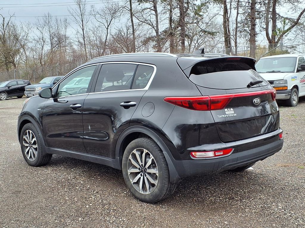 Used 2017 Kia Sportage EX image 6