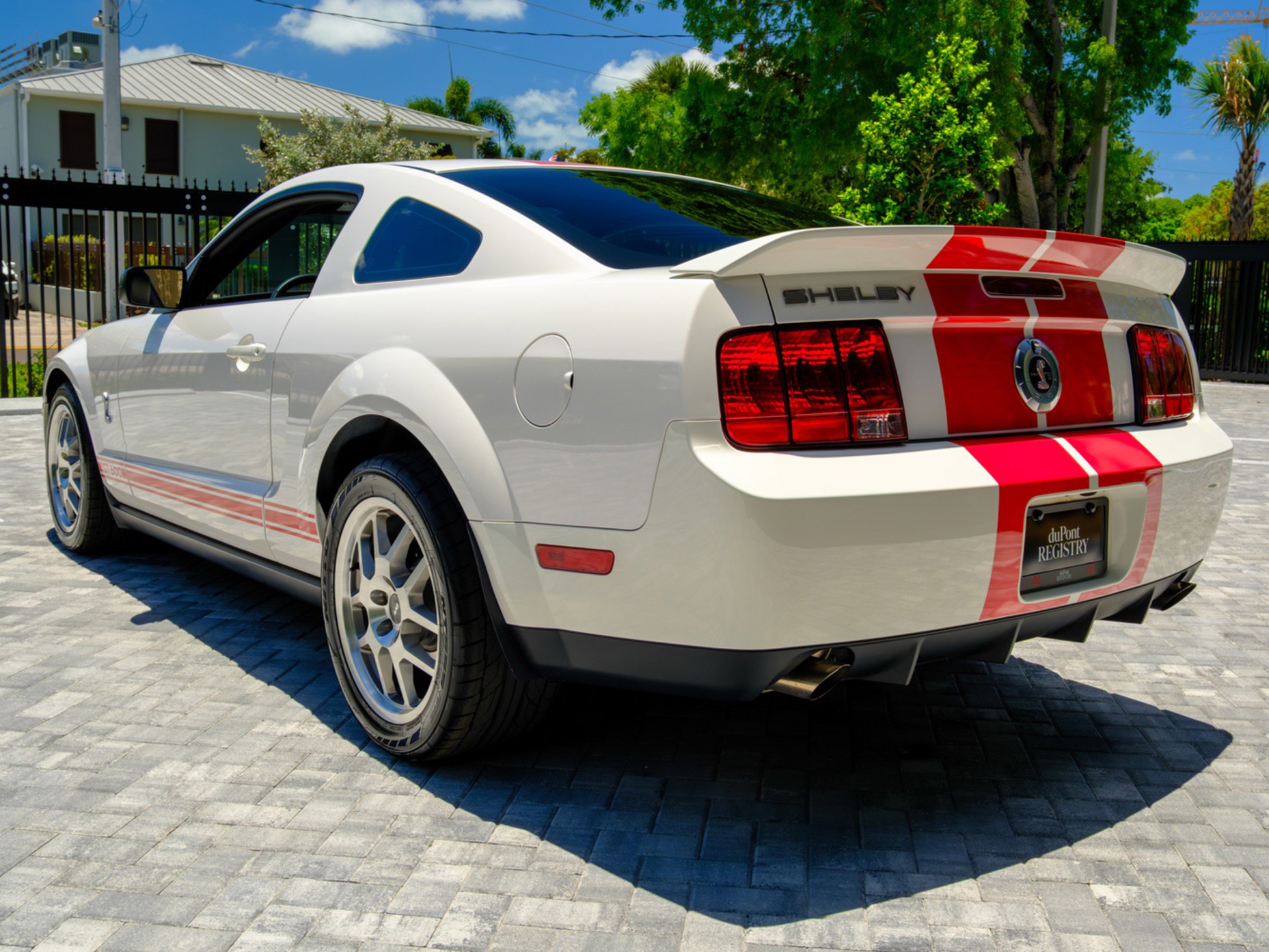 Used 2007 Ford Mustang Shelby GT500 RWD image 53