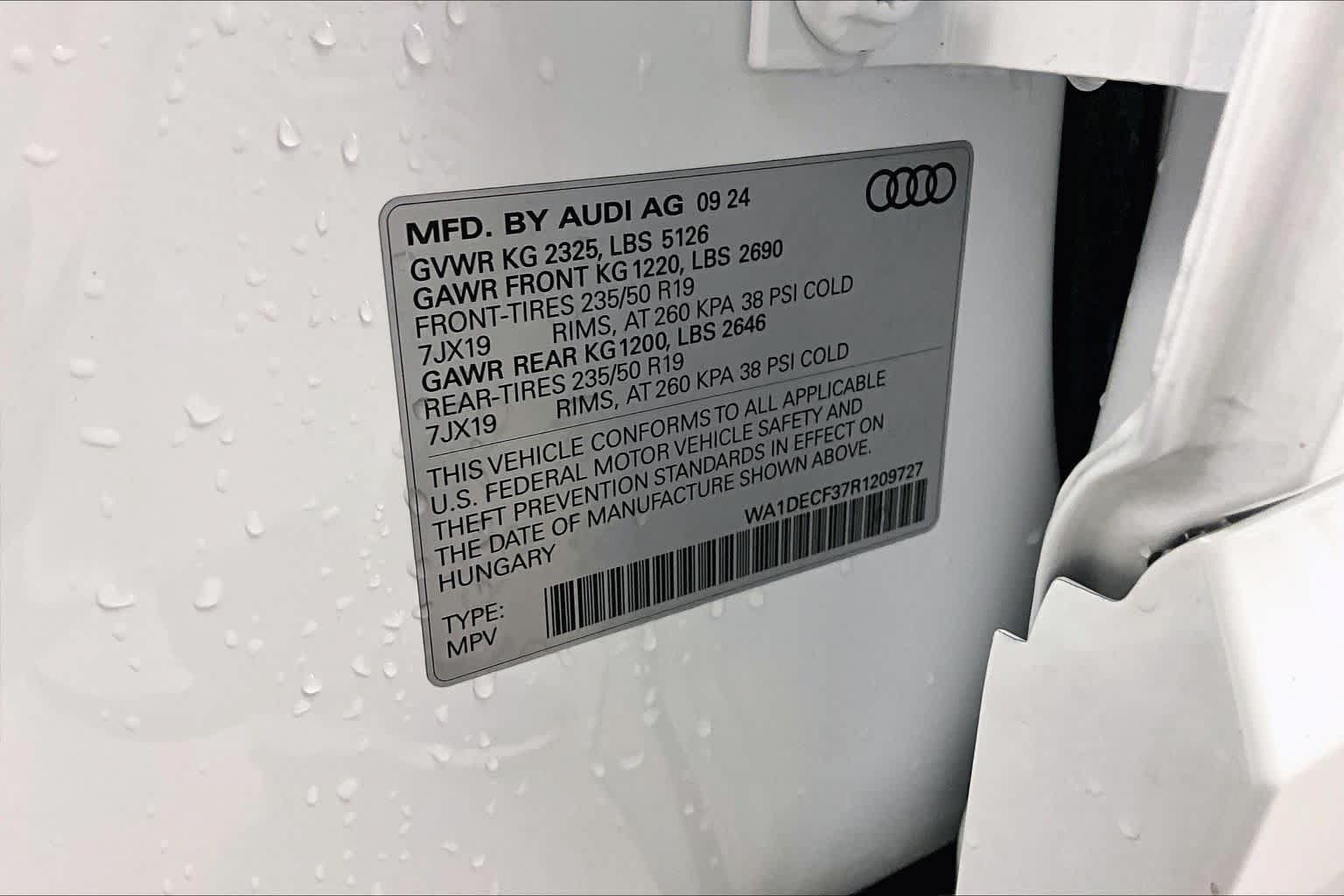 Used 2024 Audi Q3 2.0T Premium AWD/4WD image 34