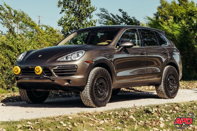 Used 2013 Porsche Cayenne AWD/4WD image 9