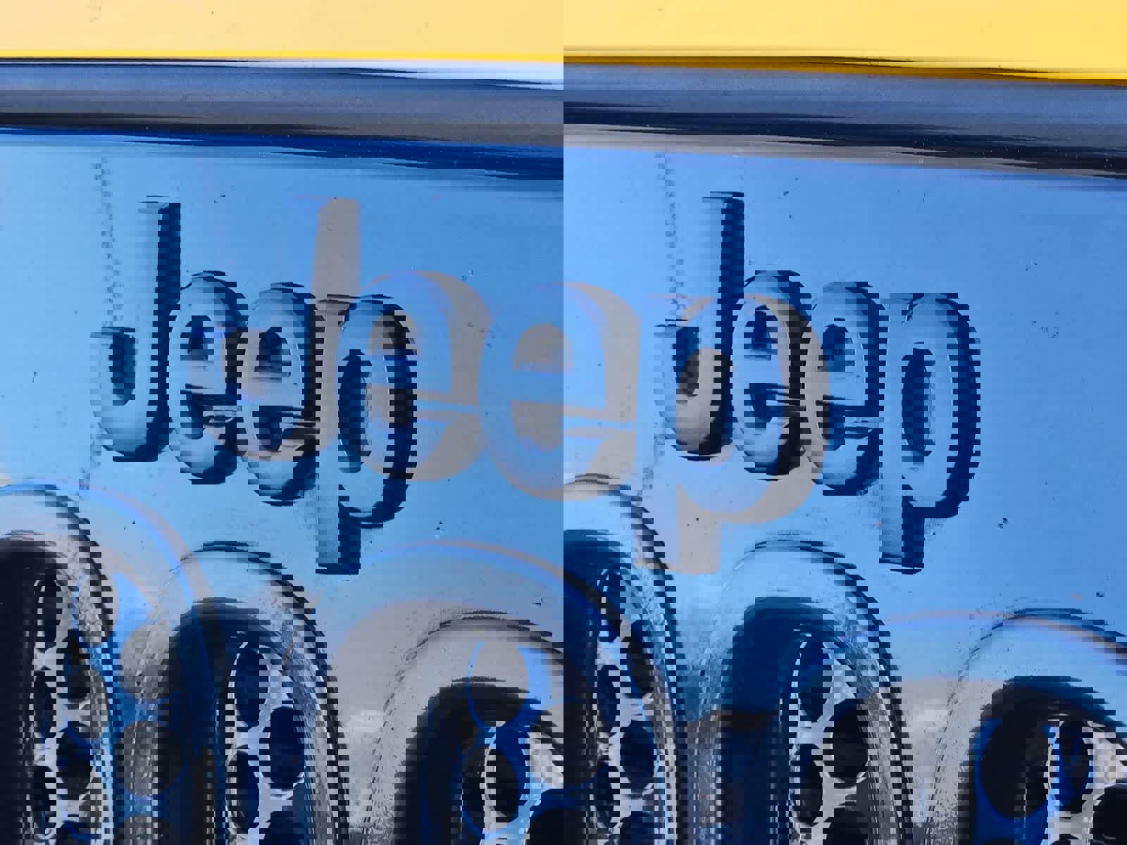 Used 2015 Jeep Wrangler Unlimited Sport w/ Power Convenience Group image 11