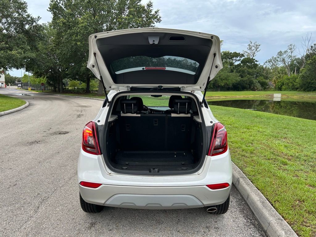 Used 2019 Buick Encore Preferred AWD/4WD image 11