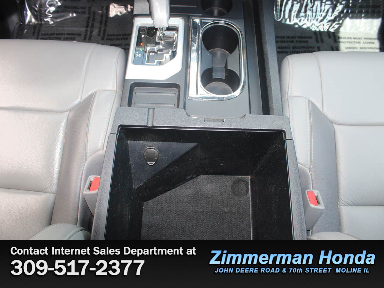 Used 2018 Toyota Tundra Limited w/ Limited Premium Package AWD/4WD image 15