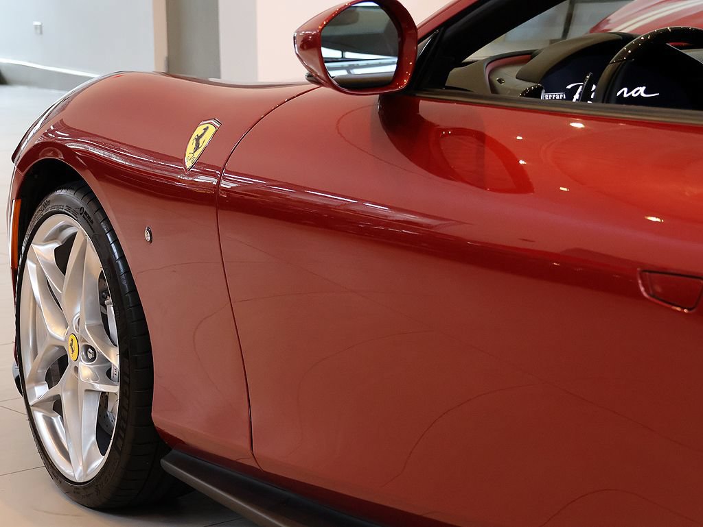 Certified 2022 Ferrari Roma RWD image 68