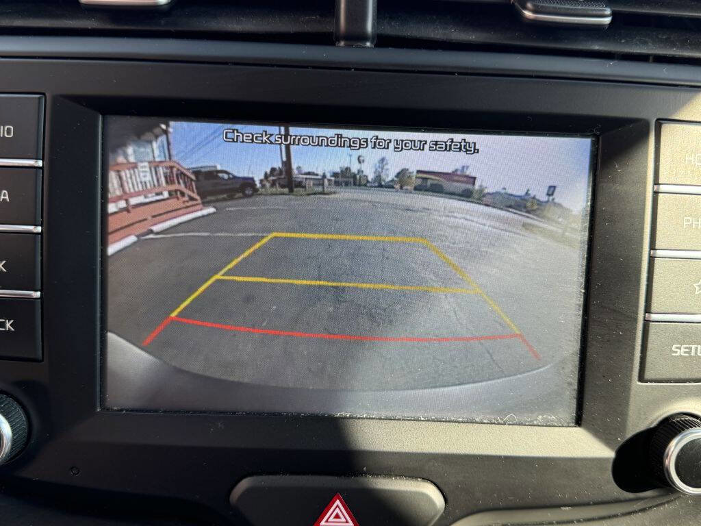 Used 2021 Kia Soul LX image 21