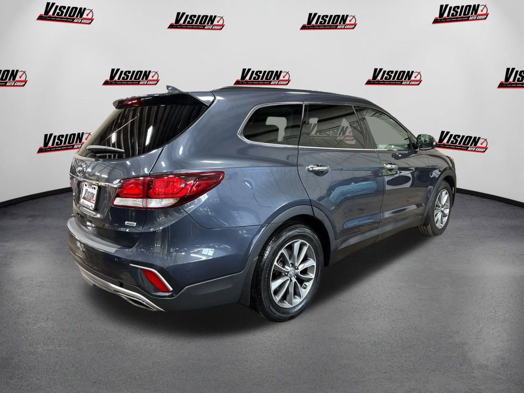 Used 2017 Hyundai Santa Fe SE w/ SE Premium Package 02 image 5