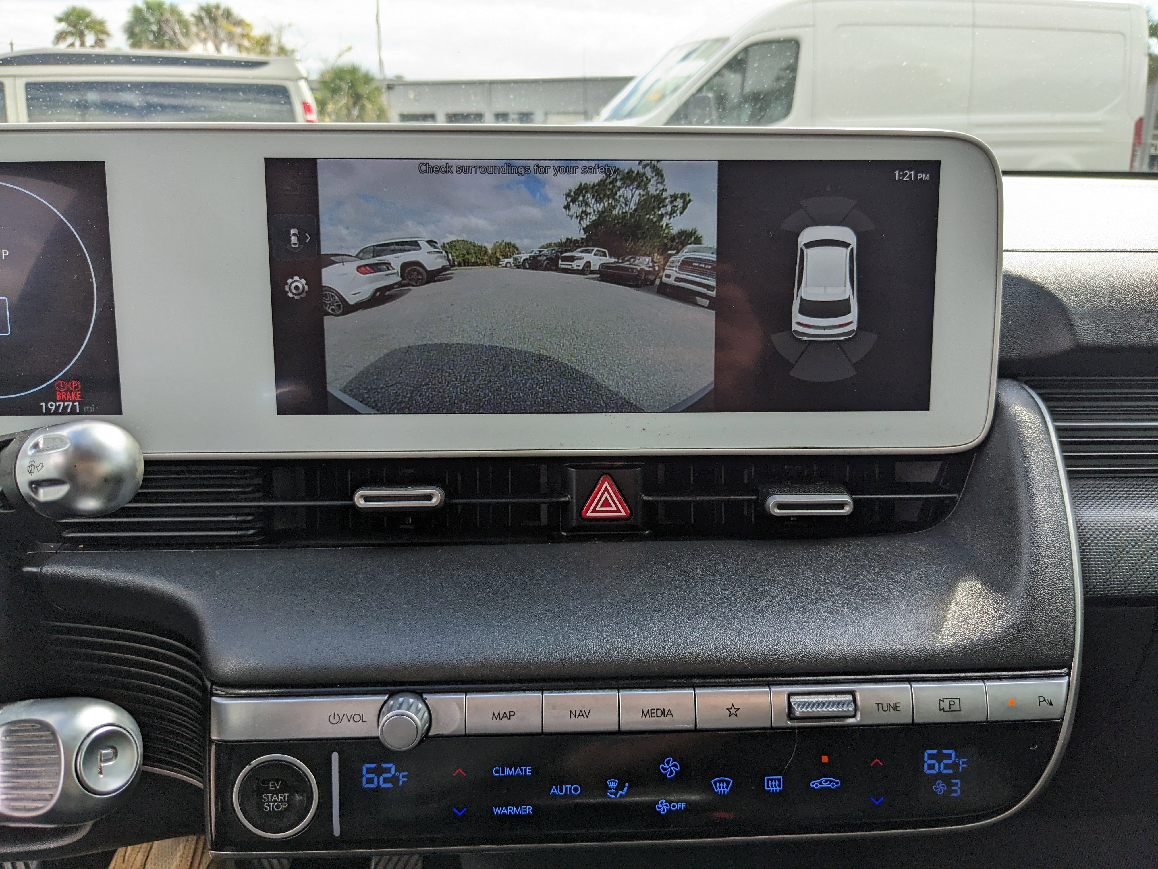 Used 2023 Hyundai Ioniq 5 SEL image 26