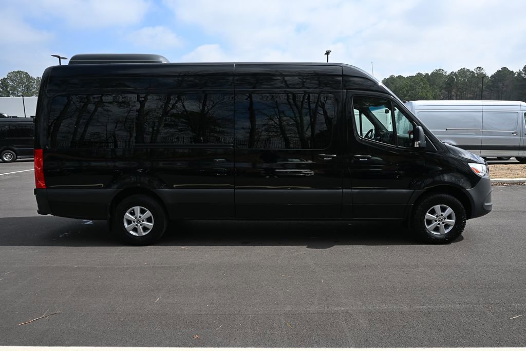 Used 2023 Mercedes-Benz Sprinter 2500 image 23