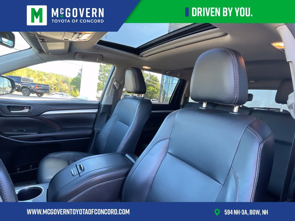 Used 2016 Toyota Highlander XLE AWD/4WD image 10