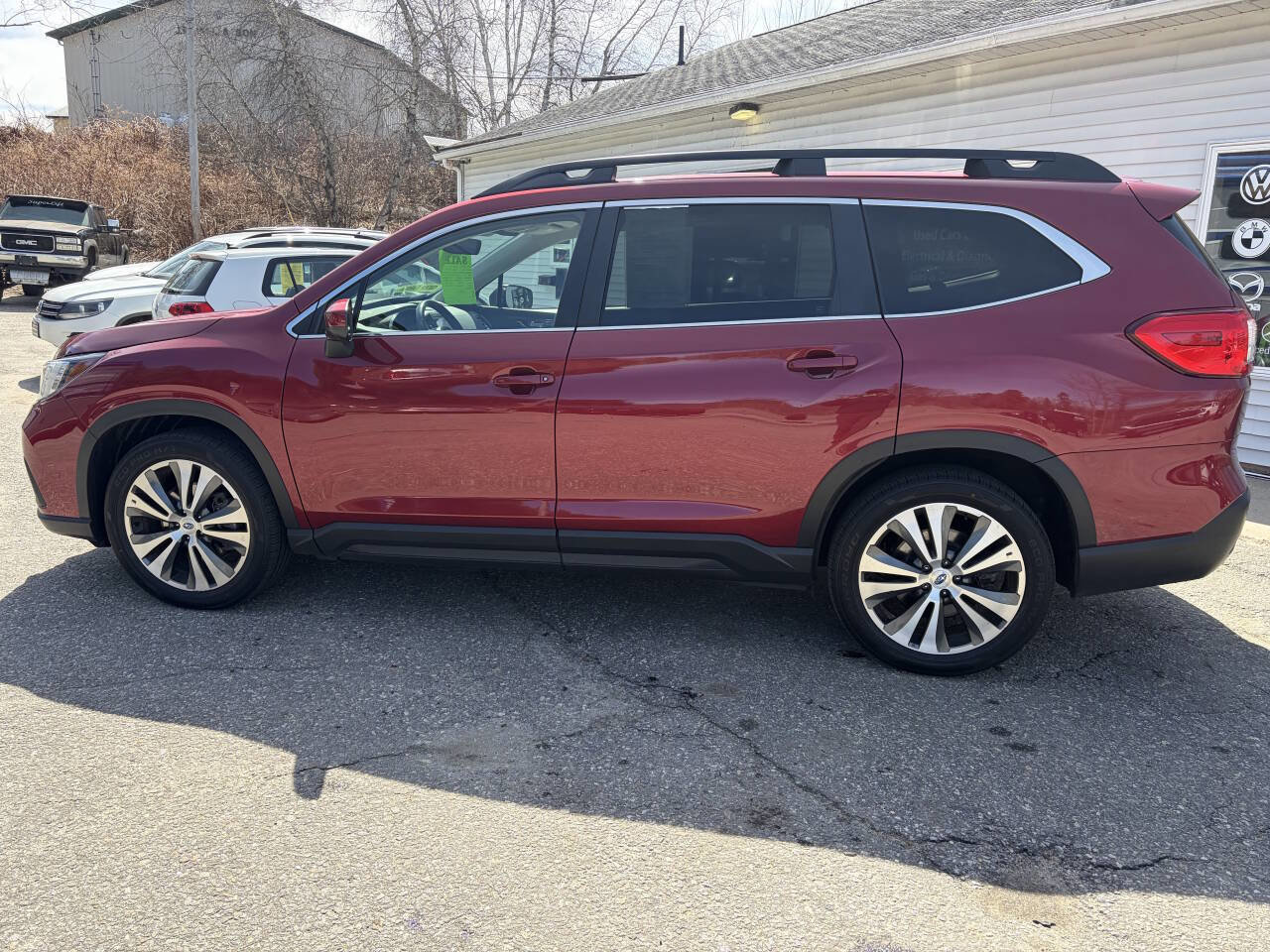 Used 2019 Subaru Ascent Premium image 4