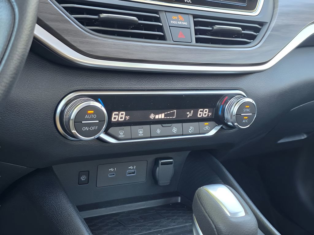 New 2026 Nissan Altima 2.5 SV image 20