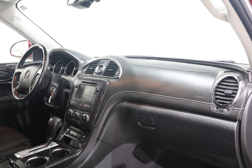 Used 2016 Buick Enclave Leather AWD/4WD image 31