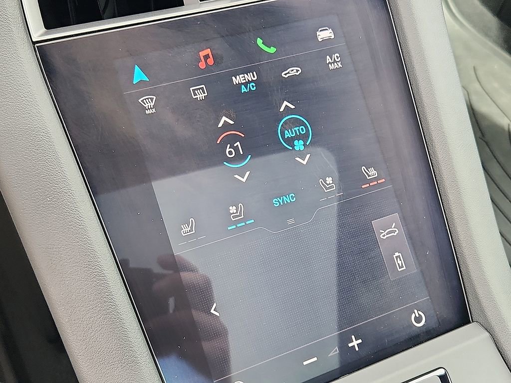 Certified 2025 Porsche Taycan image 15