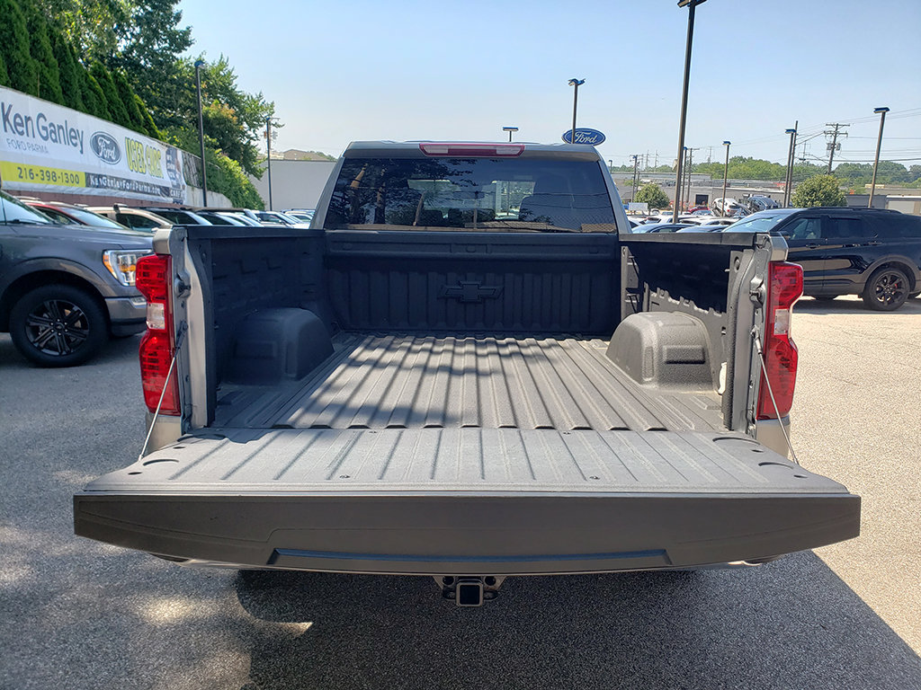Used 2024 Chevrolet Silverado 1500 LT w/ Protection Package RWD image 16