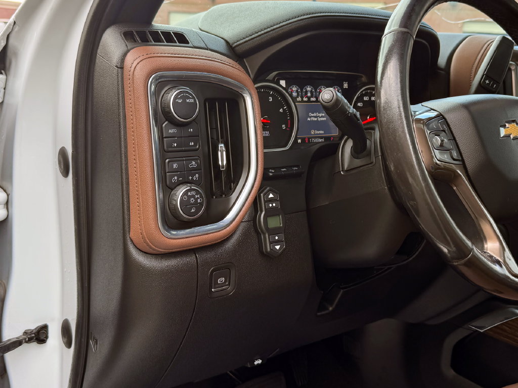 Used 2021 Chevrolet Silverado 3500 High Country w/ Z71 Off-Road Package AWD/4WD image 20
