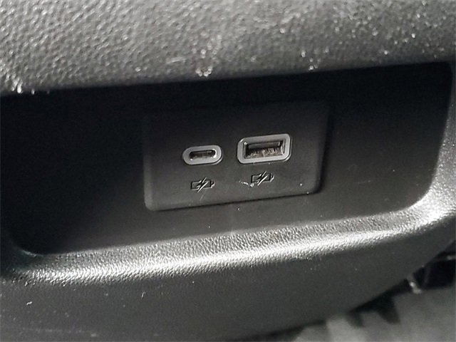 Certified 2020 Cadillac XT5 Luxury w/ LPO, Floor Liner Package image 11