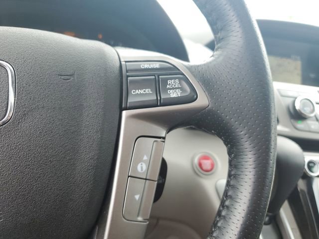 Used 2016 Honda Odyssey Touring Elite image 24