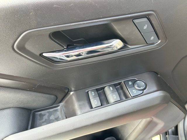 Used 2024 Chevrolet Colorado LT image 17