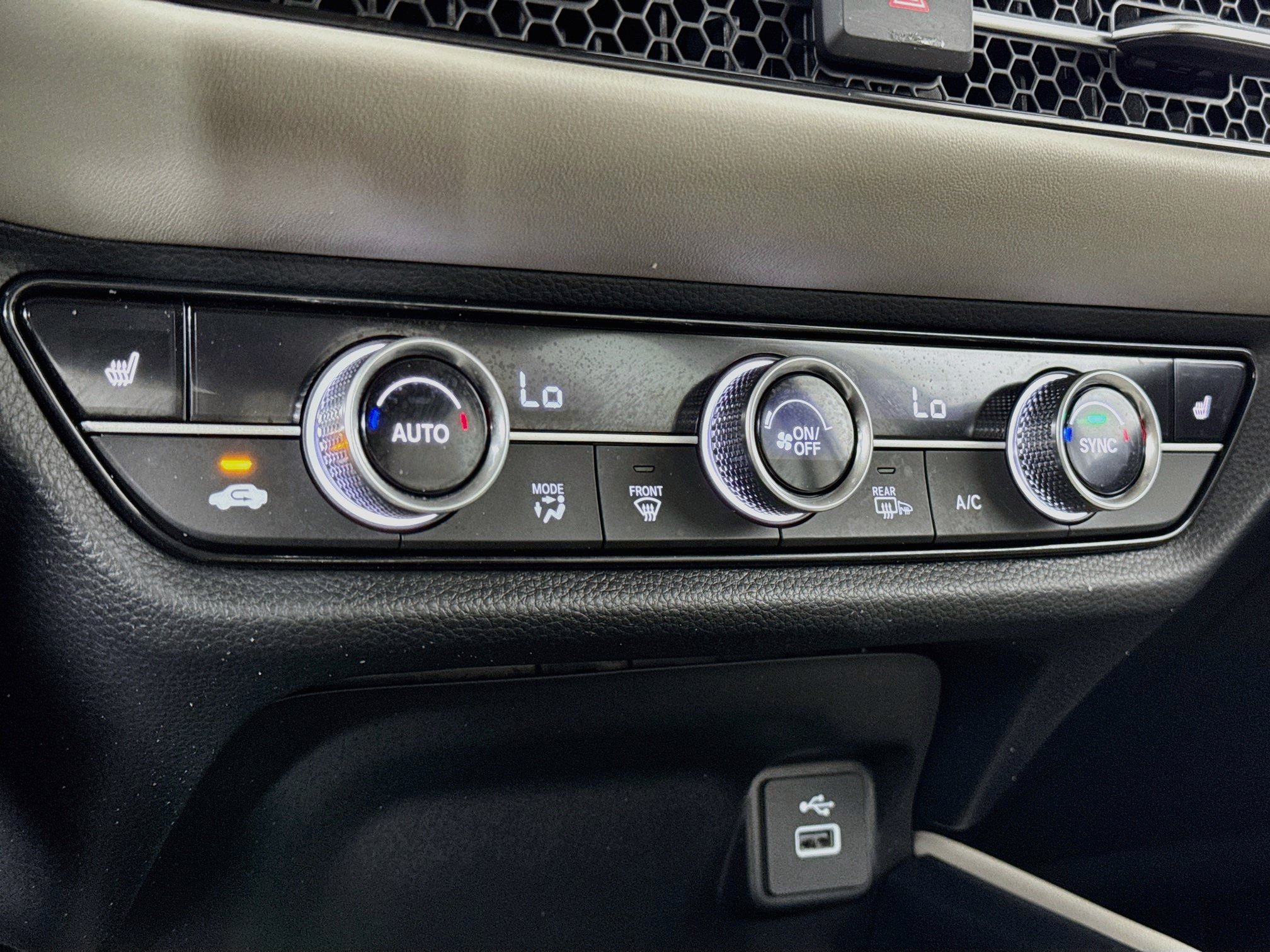 Certified 2024 Honda HR-V EX-L image 15